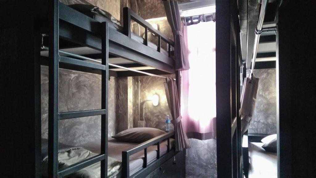 OYO 75332 Vm1 Hostel Bangkok Buitenkant foto