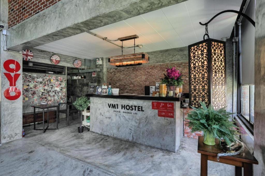 OYO 75332 Vm1 Hostel Bangkok Buitenkant foto